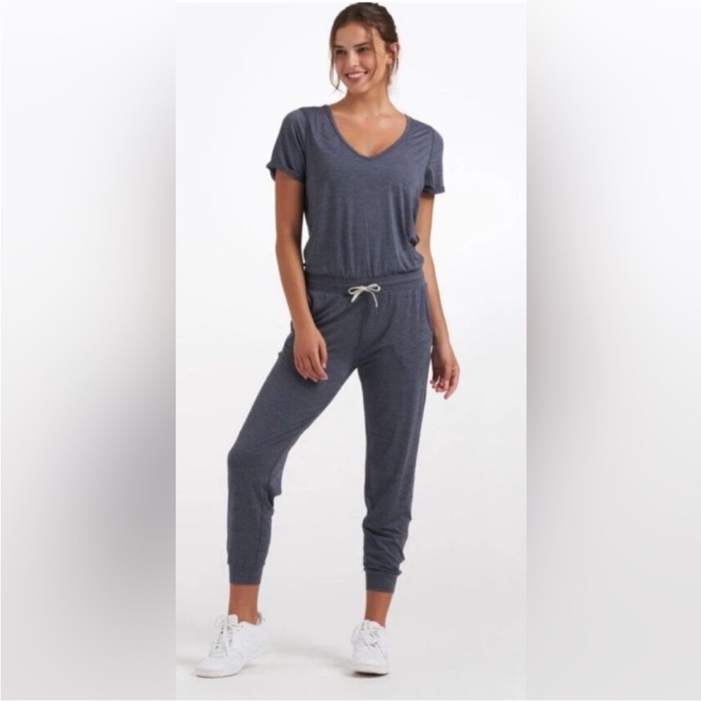 Vuori All Day Short Sleeve Jumpsuit Azure Blue Heather Size Medium